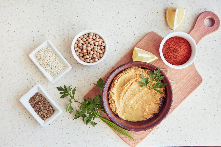 Jak zrobić dobry hummus z cieciorki w domu