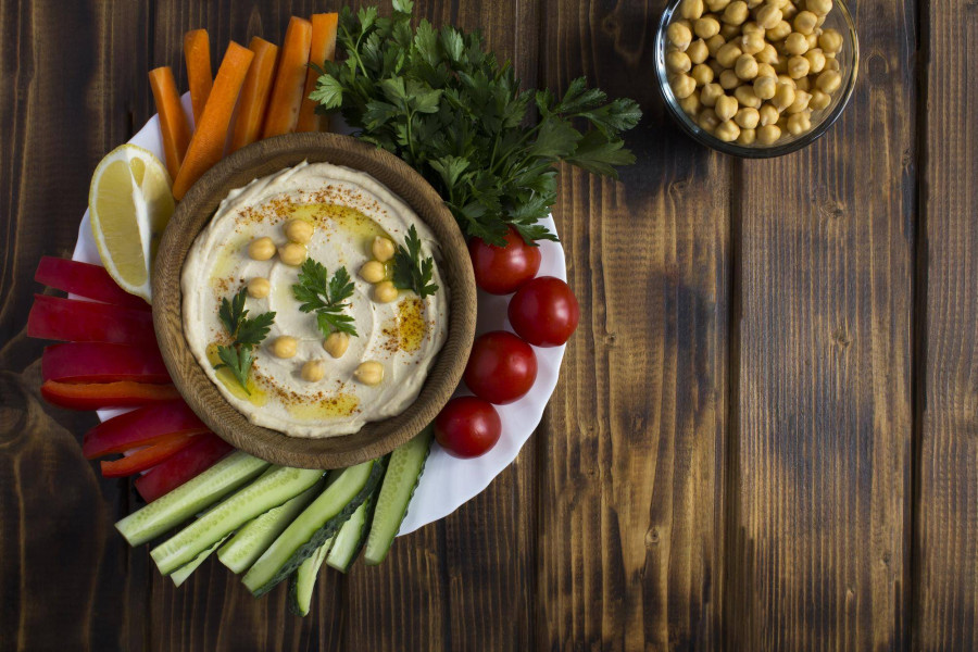Humus jakie dodatki warto dodać do smacznej pasty
