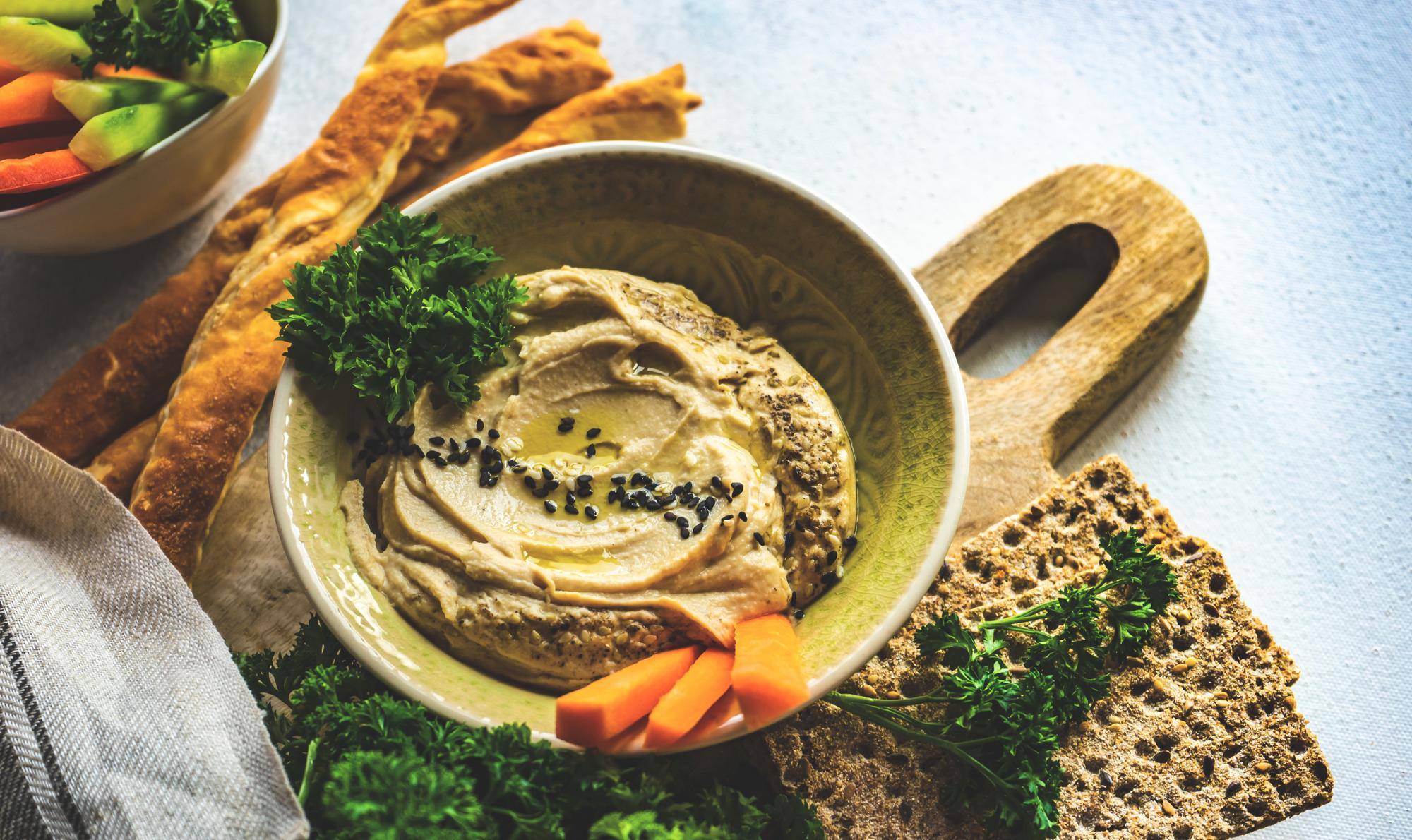 Jak jeść humus żeby cieszyć się smakiem i wartościami odżywczymi?
